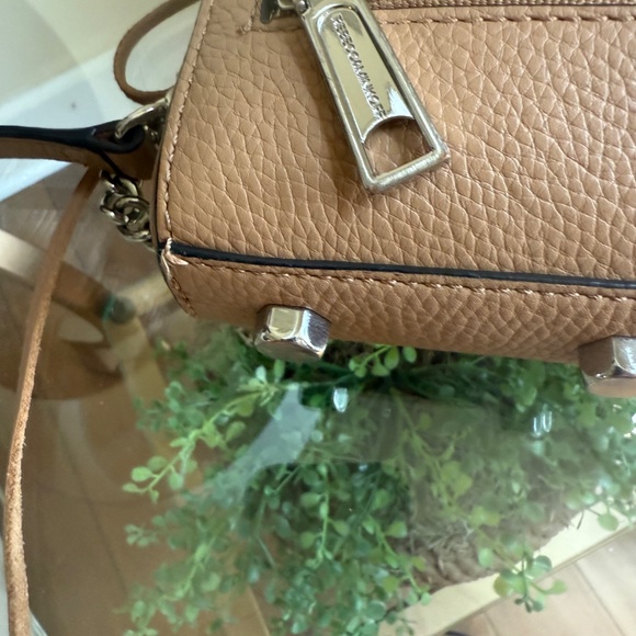 EXCELLENT Condition LEATHER NEW Rebecca Minkoff Crossbody bag - Picture 13 of 13